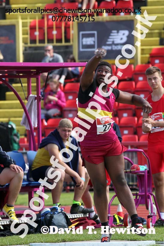 Inter boys shot putt, English Schools Track and Field. Photo: David T. Hewitson/Sports for All Pics